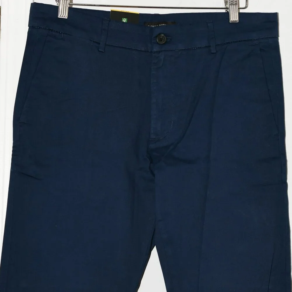 Banana Republic Men’s Chino Pant‎